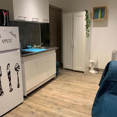Studio 24M2 Intra-Muros Avignon Exteriör bild
